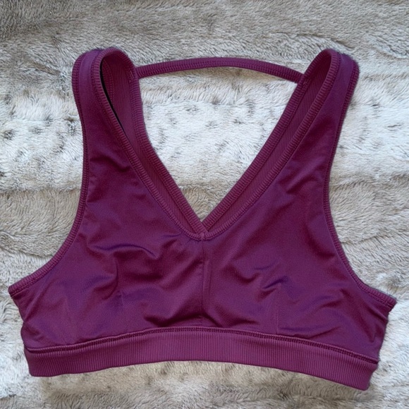 Alo Yoga Togetherness Sports Bra Size L - Picture 7 of 11